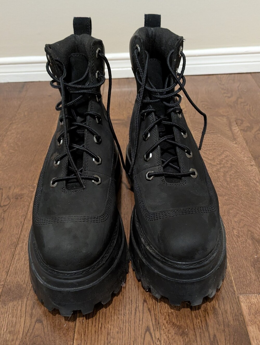 Timberland Stone Street Chunky Black Lace-Up Platform Boots Size 8 - Picture 2 of 4
